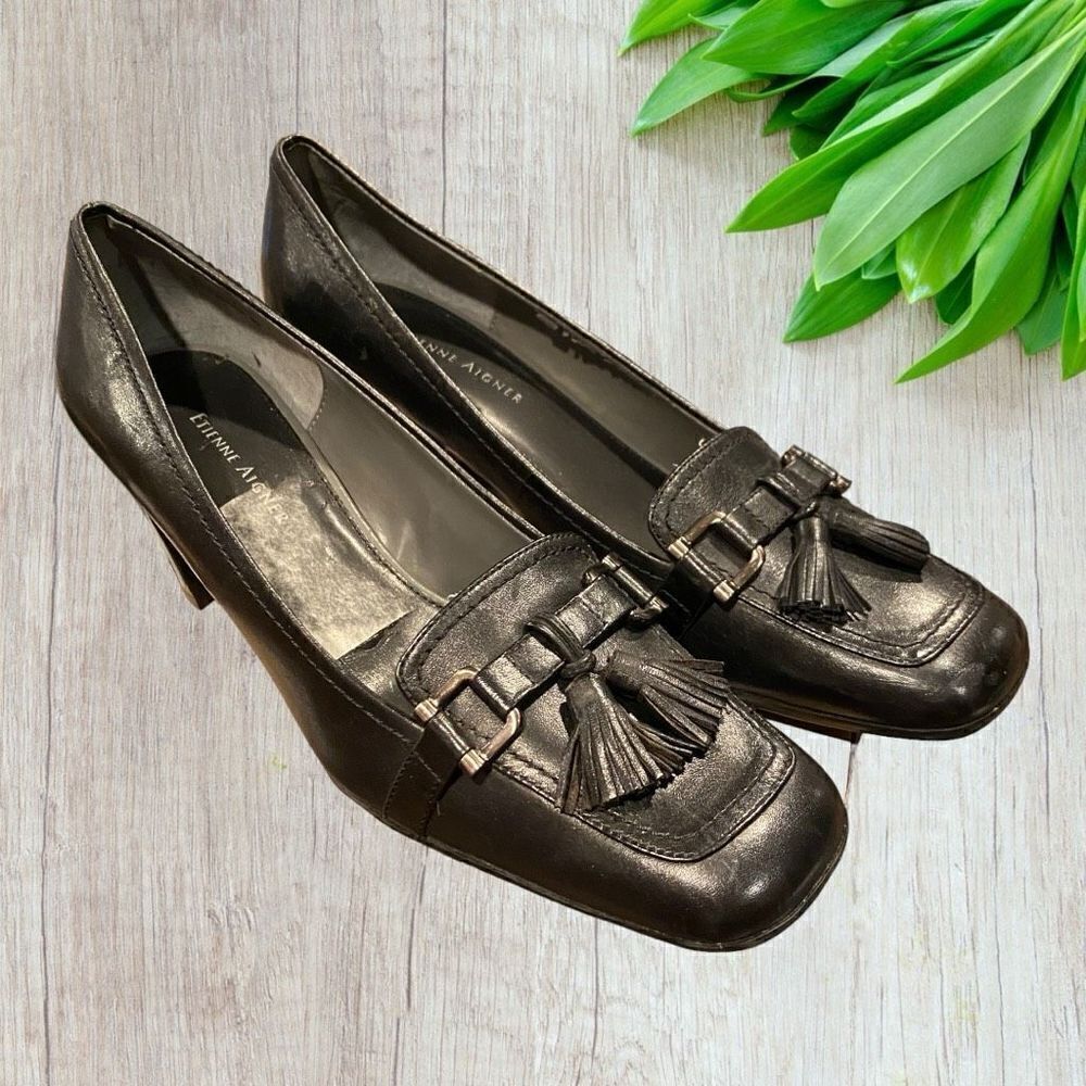 Etienne Aigner Tassel Heels E-Newsome 8
